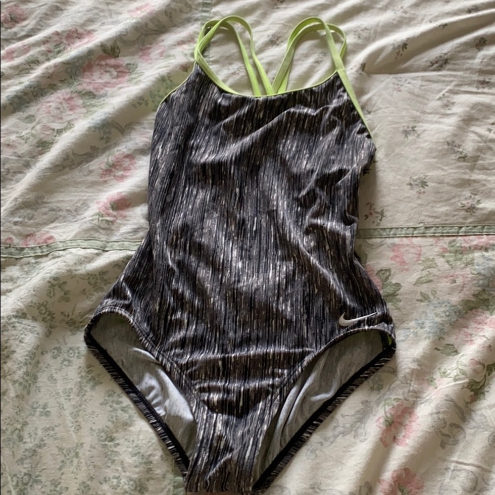 One piece bathing suit